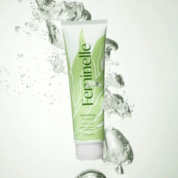 Smoothing Shaving Gel Containing Feminelle Aloe Vera